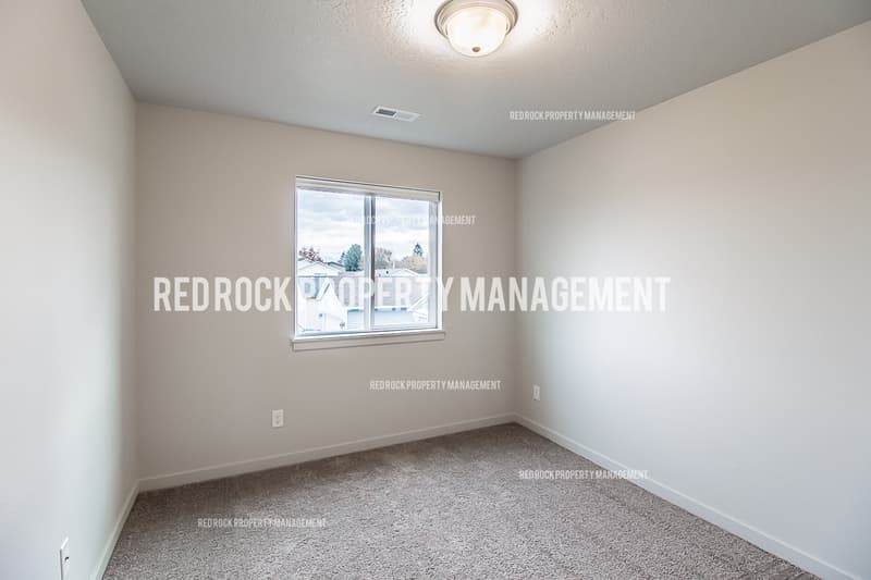 Spokane Valley Condo: 213 South Woodlawn Lane