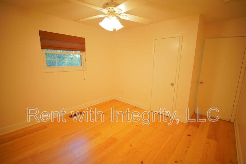 Tallahassee House: 2328 Armistead Road