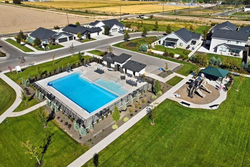 Meridian House: 4328 North Pale Creek Avenue