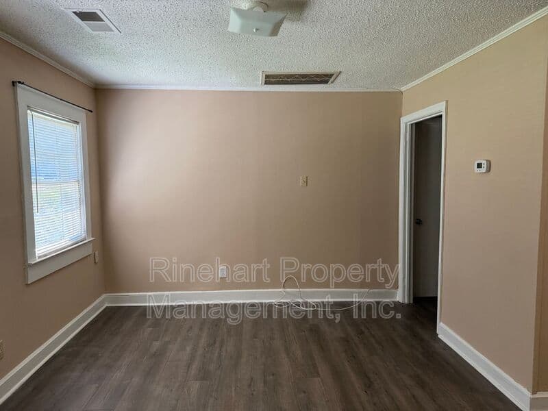 Rock Hill House: 1343 Steed Street