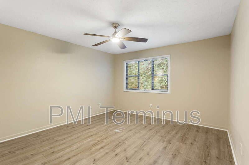 Marietta Townhome: 2672 Moss Lane