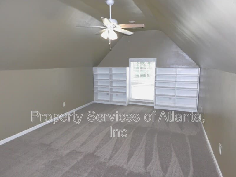 Marietta House: 2506 Waterstone Way