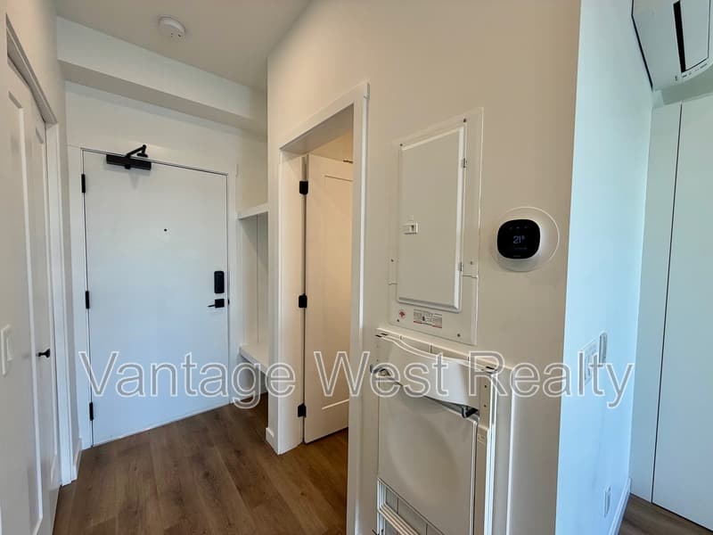 Kelowna Condo: 544-1274 Devonshire Ave