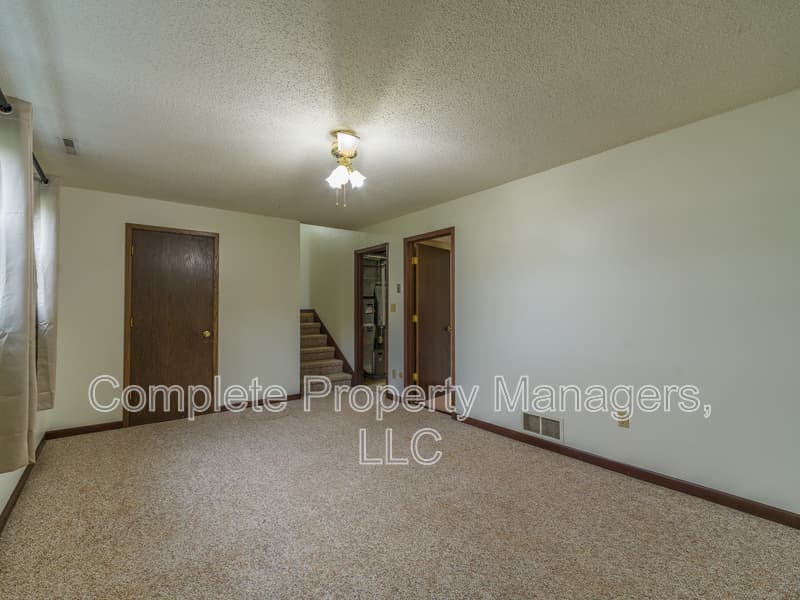 Albert Lea Condo: 1712 Gateway Drive