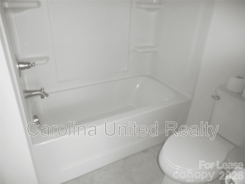 Belmont House: 1566 Cedar Tree Dr