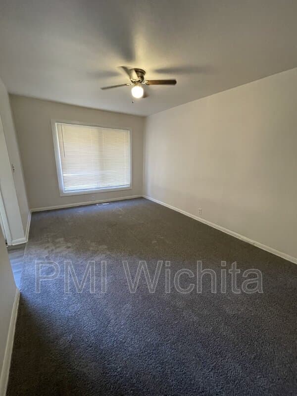 Wichita Condo: 2323 S Belmont St