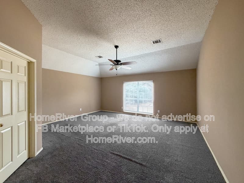 Flower Mound House: 1809 Newton Dr
