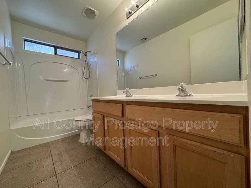 Laveen House: 6859 W Darrel Road