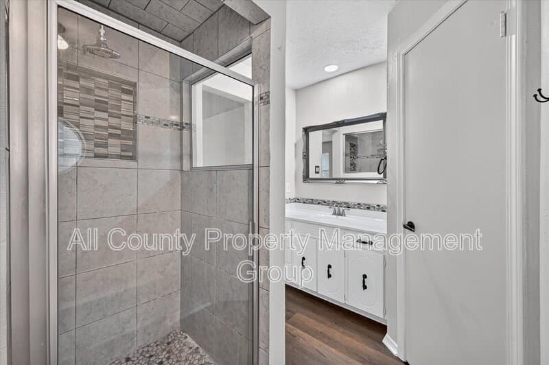 North Richland Hills House: 7217 Timberlane Drive