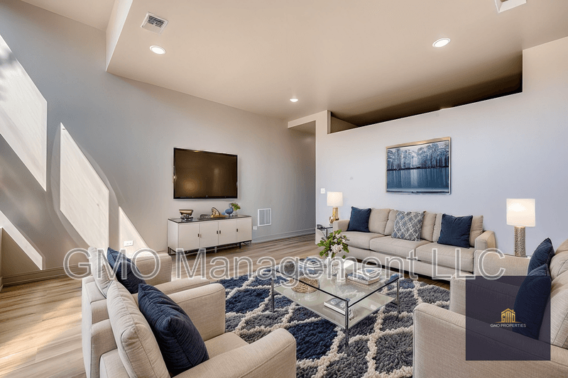 Chicago House: 1423 South Kedzie Avenue