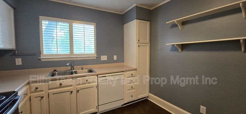 Charlotte Condo: 3001 Heathstead Place D
