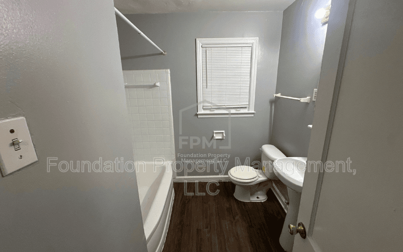Memphis Condo: 44 North Holmes Street