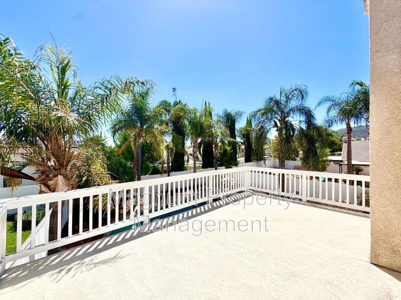 Murrieta House: 37168 Santa Rosa Glen Dr