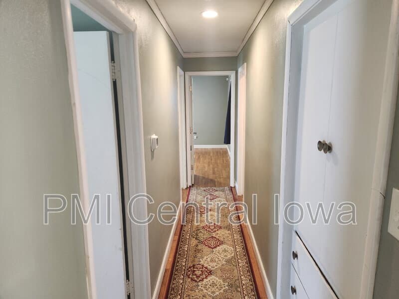 Des Moines House: 1234 Herold Avenue