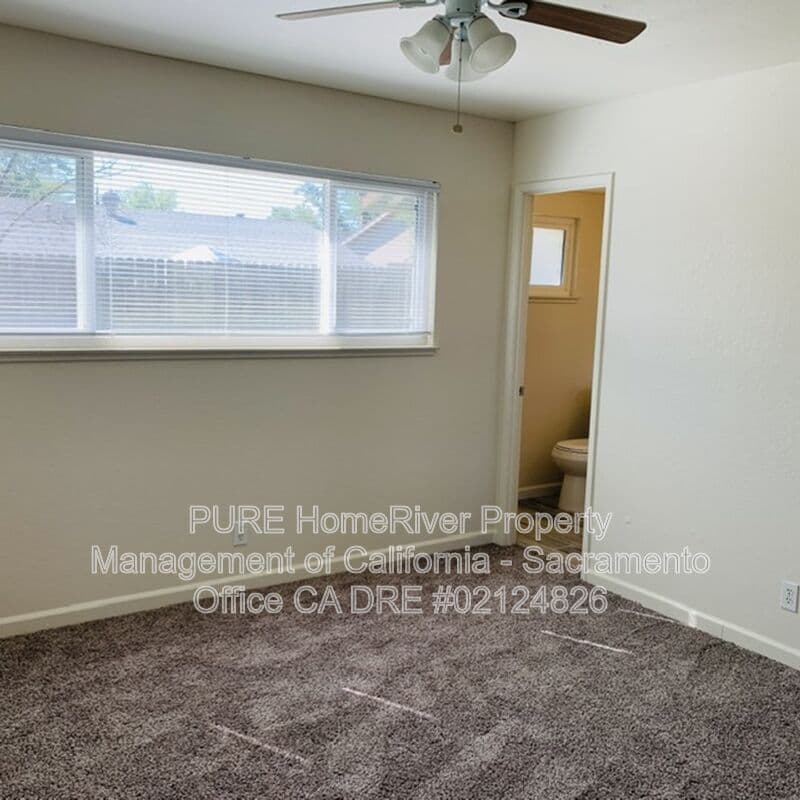 Sacramento House: 5320 Andrea Boulevard