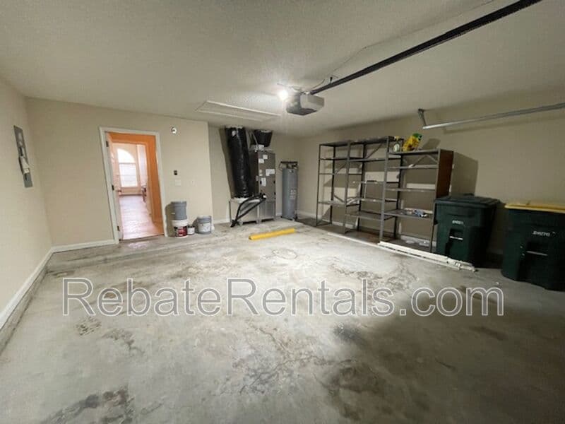 Jacksonville House: 5009 Grand Lakes Drive