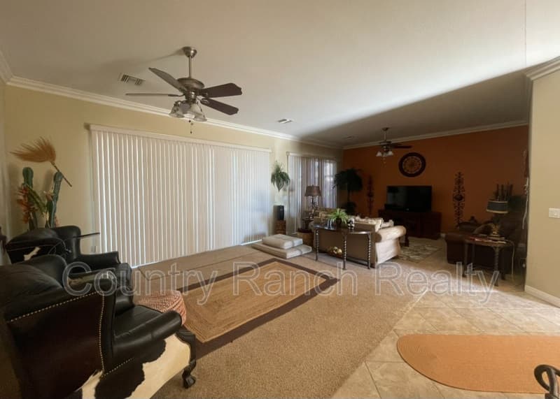 Fort Mohave House: 1961 East Lipan Boulevard
