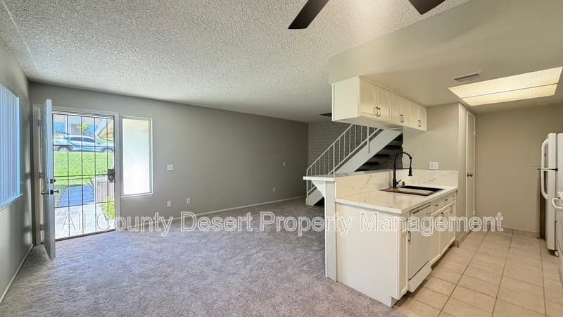 Palm Desert Condo: 72670 Thrush Rd