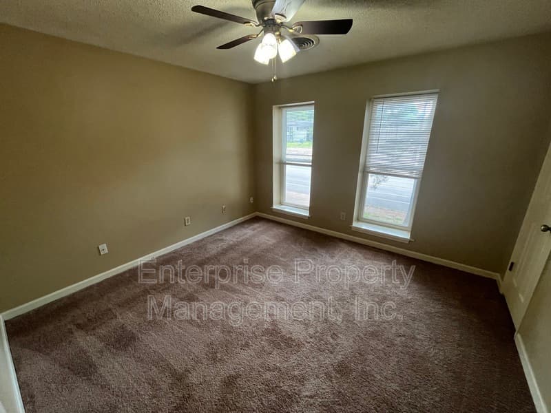 Memphis Condo: 3244 Southern Ave