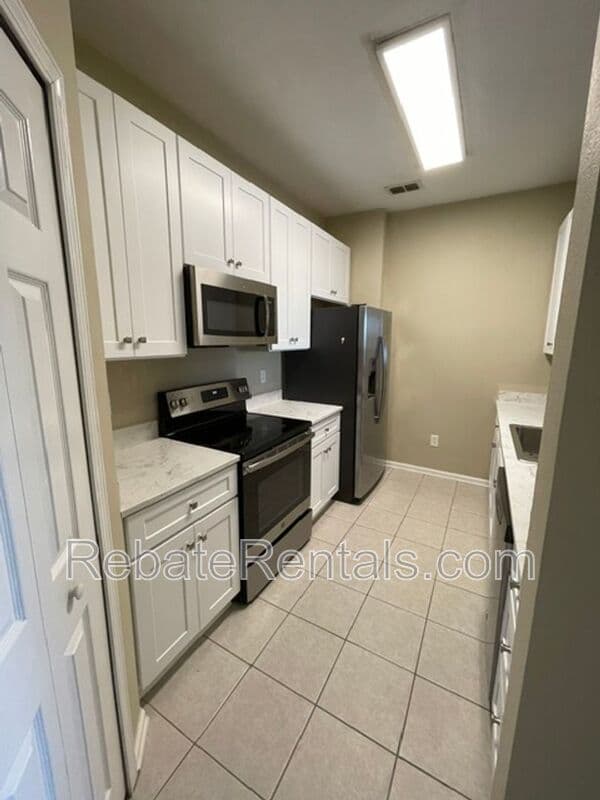 Jacksonville Condo: 7801 Point Meadows Drive