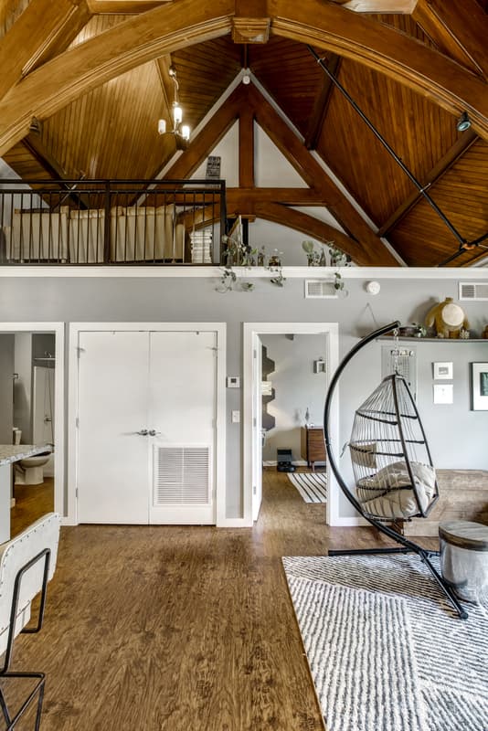St. Louis Condo: 4301 Olive St