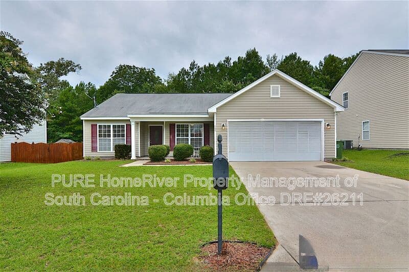 Columbia House: 464 Guard Tower Ln