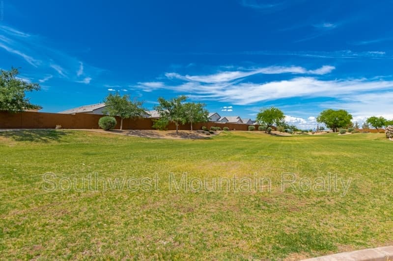 Coolidge House: 1333 W Pima Avenue