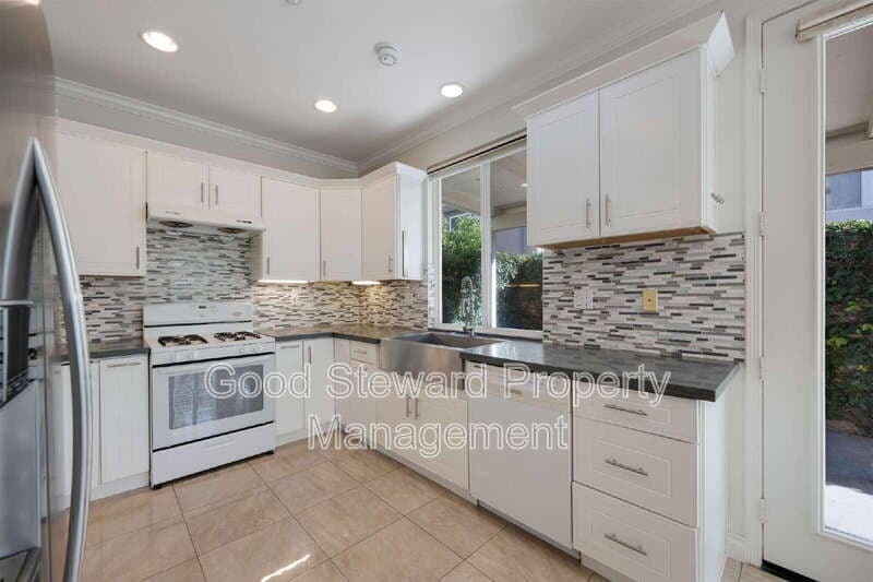 Placentia House: 1760 Taylor Ln