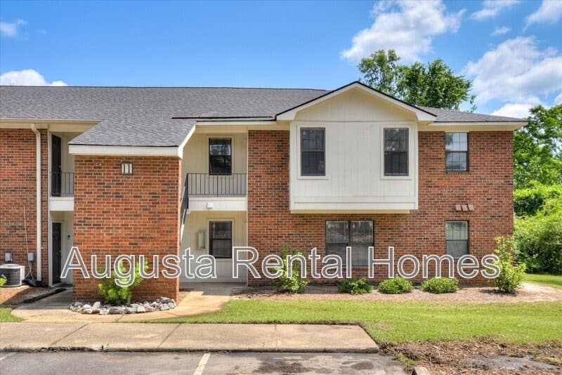 Augusta Condo: 2515 Center West Parkway - 3F