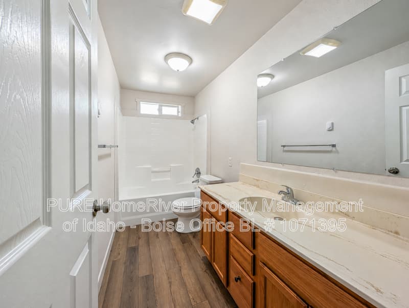 Caldwell Condo: 104 N Homedale Ave