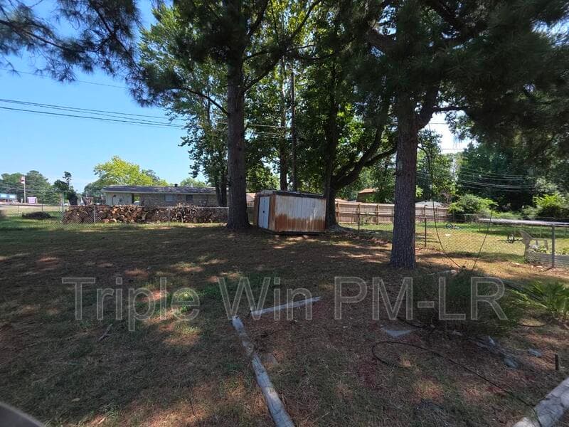 Jacksonville House: 1516 Gregory St