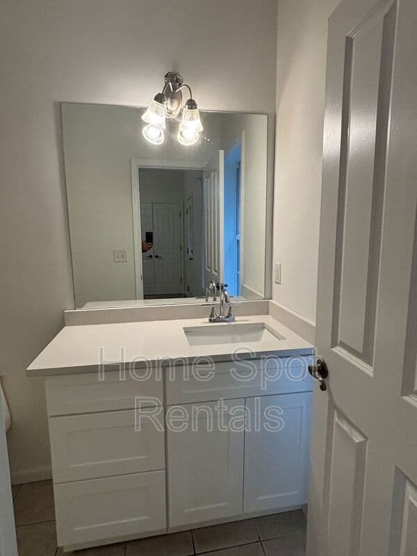 Atlanta House: 2664 Rivers Edge Dr. NE