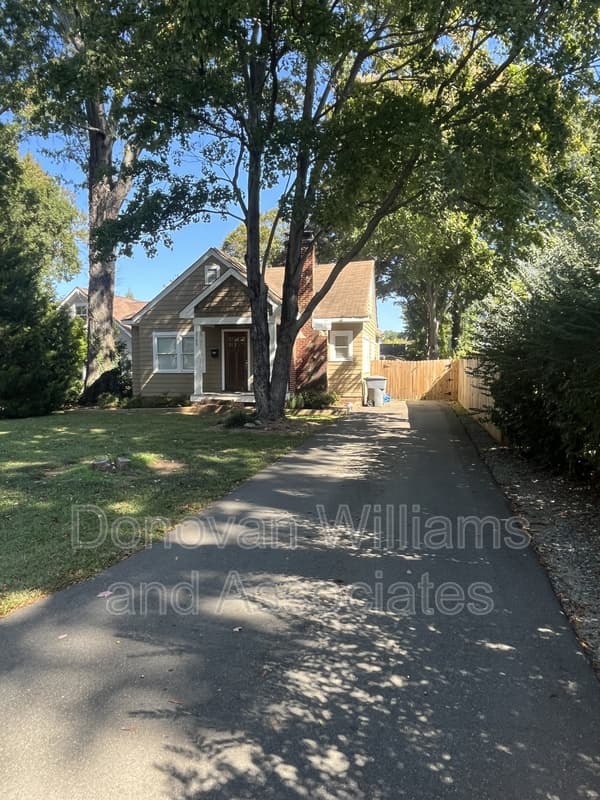 Charlotte House: 2720 Holt Street