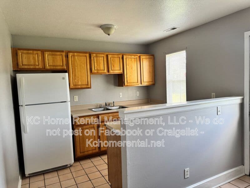 Gardner House: 804 Saddlewood