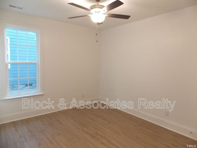 Wake Forest House: 2940 Thurman Dairy Loop