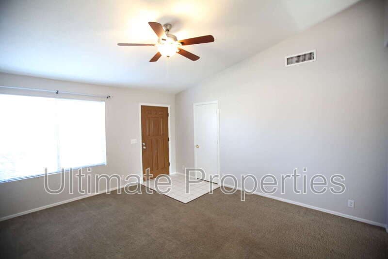 Glendale House: 10407 W Medlock Dr