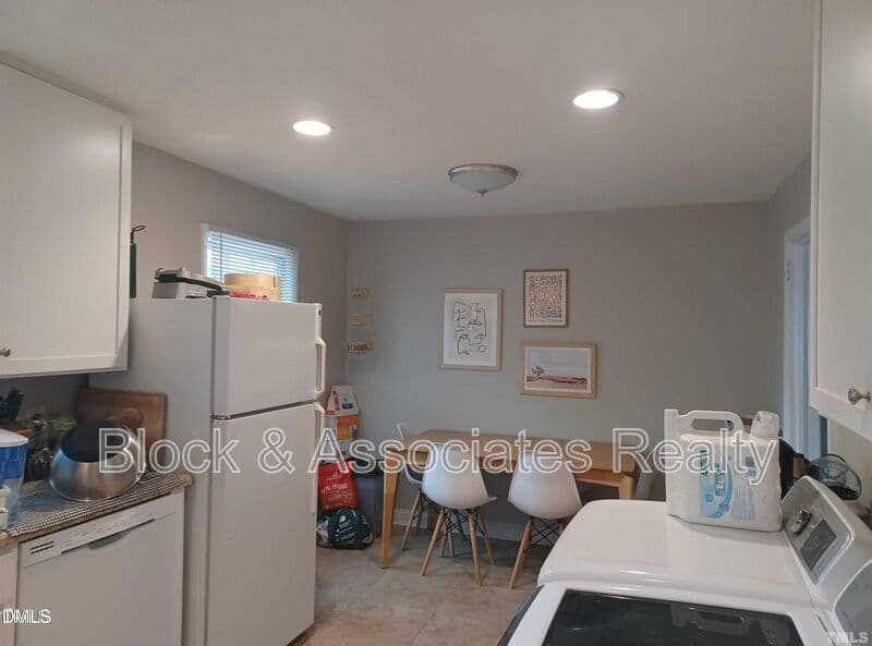 Raleigh House: 706 Van Buren Rd