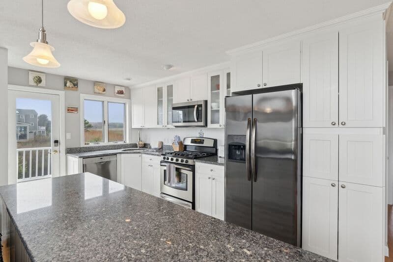 Wells House: 572 Ocean Avenue