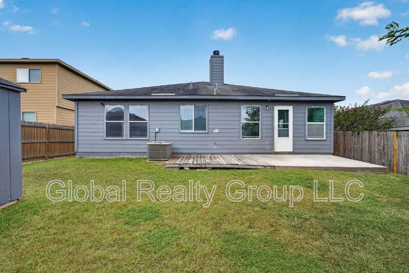 Cibolo House: 117 Creek Run