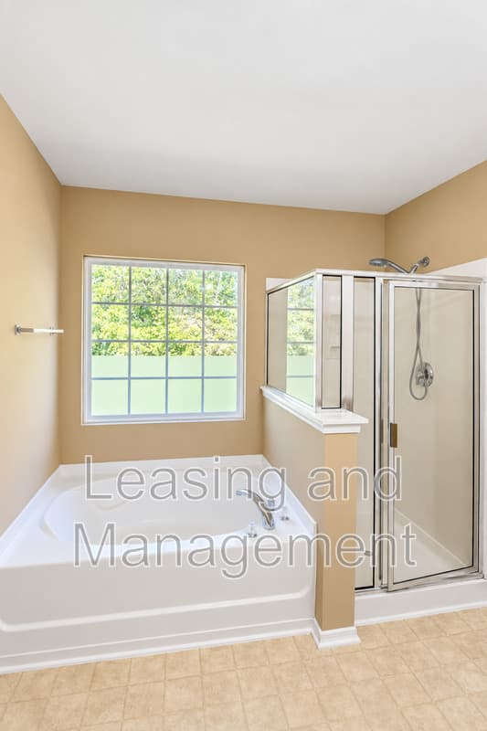 North Charleston House: 8811 Kellum Drive