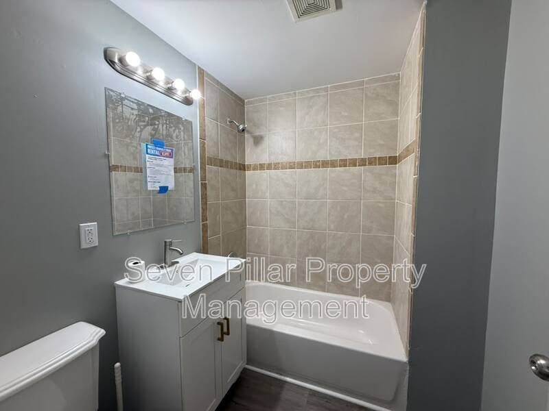 Columbus Condo: 600 S Warren Ave