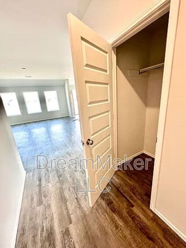 Norman House: 3135 SE 34th Street