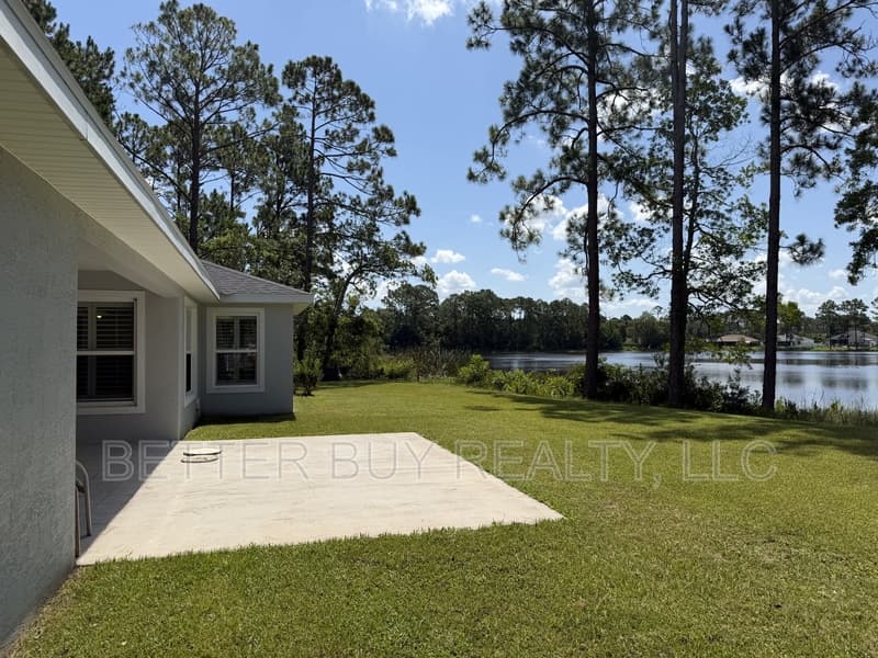 Palm Coast House: 16 Kalendar Court