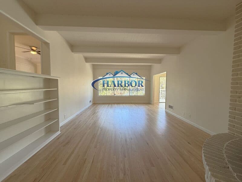 Palos Verdes Estates House: 2512 Via Anita