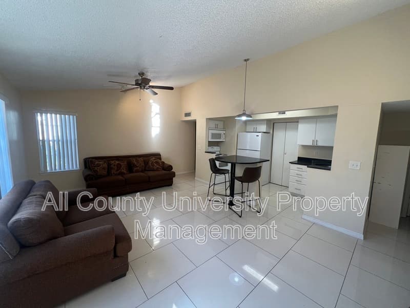 Gainesville Condo: 2601 SW Archer Rd
