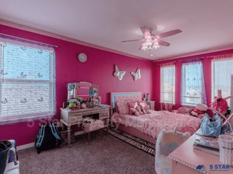 El Paso House: 2233 Mike Price Dr