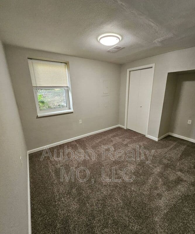 Kansas City House: 6113 Indiana Avenue