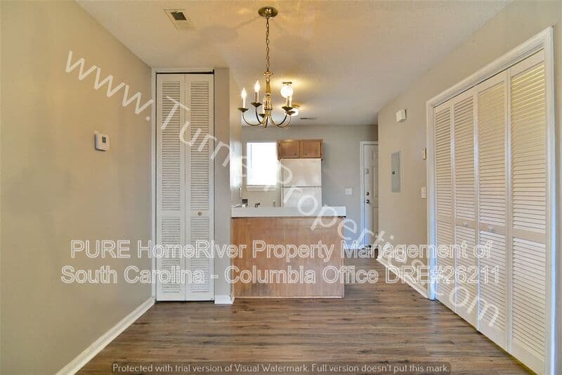 Columbia House: 3800 Plowden Rd