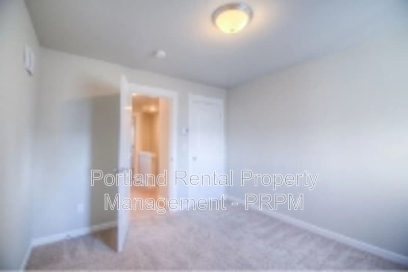 Portland Townhome: 603 - 619 Northeast 92nd Avenue - 603