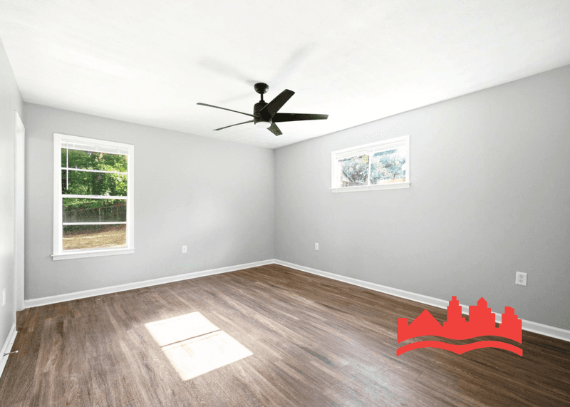 Memphis House: 5217 Bruton Ave